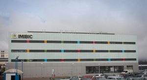 edificio-maimonides-centro-investigacion-imibic-cordoba-a-cristaleria-y-aluminios-guzman