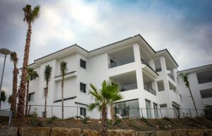 residencial-viviendas-altos-de-estepona-cristaleriay-aluminios-guzman-3